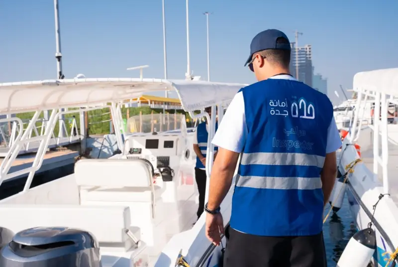 أمانة جدة تدعو ملاك الأنشطة الساحلية والبحرية إلى تسجيل بياناتهم