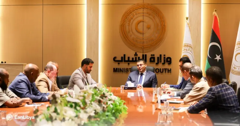 وزير الشباب يبحث تفعيل «مبادرة الإسكان» في بلديات الجنوب