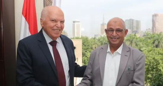نقيب المعلمين يستقبل وفدا سودانيا لتعزيز التعاون وتبادل الخبرات النقابية