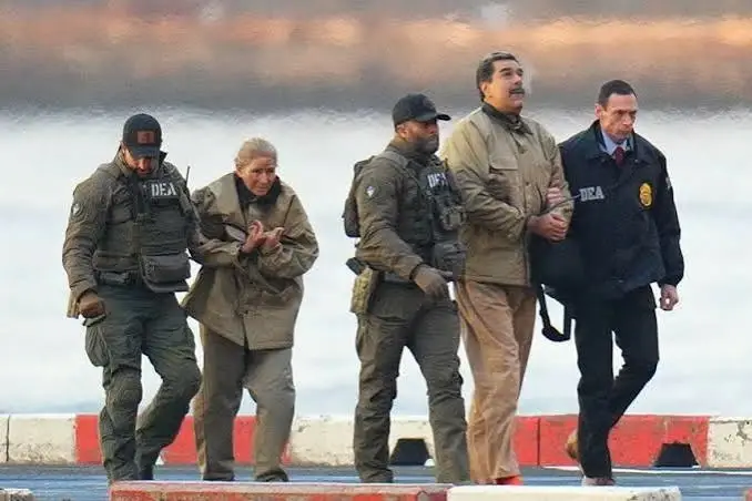 ملف جديد يطارد مادورو.. اتهامات بقيادة منظومة تعذيب في فنزويلا