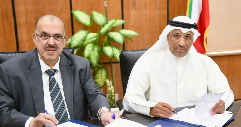 المواصلات تتعاون مع هواة الطوابع والعملات لتعزيز جودة الإصدارات البريدية