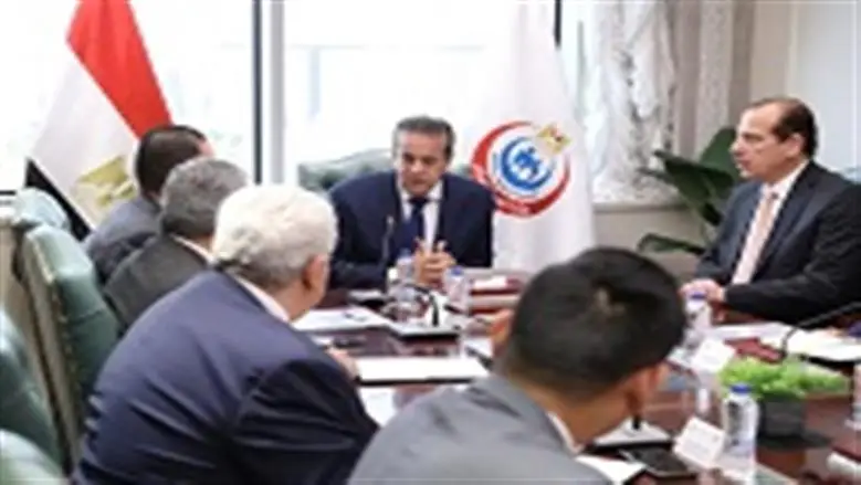 وزير الصحة يتابع تقديم الخدمات الطبية لمصابي حادث الطريق الأوسطي في محافظة الجيزة