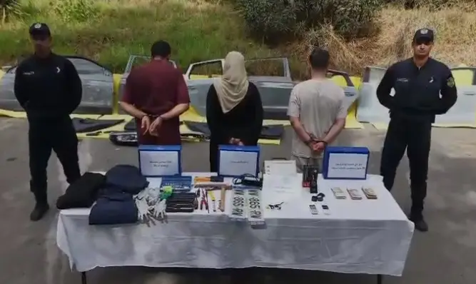 العاصمة.. عصابة سرقة أبواب السيارات في قبضة الأمن