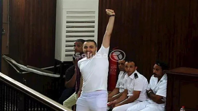 براءة سيد مشاغب و5 آخرين من اتهامات التجمهر وحيازة ألعاب نارية في بولاق