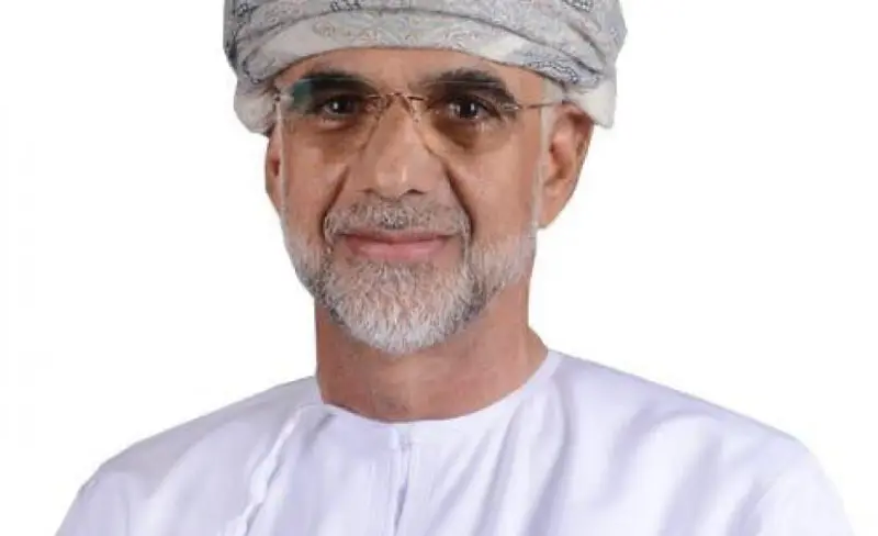 بنك نزوى.. تراجع الأرباح واختبار الخيارات الاستراتيجية