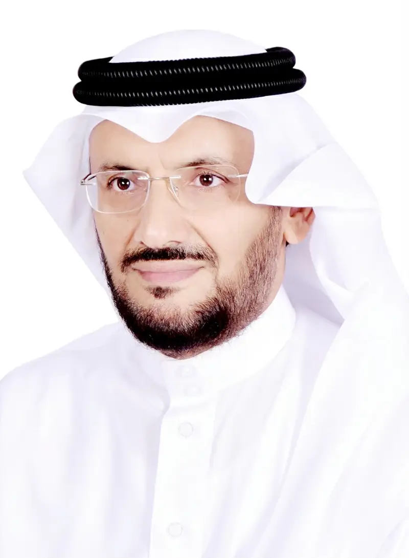 هل يخاف السعوديون الكتابة عن السعوديين؟