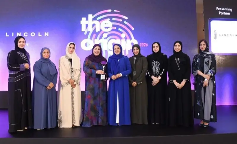 المرأة العمانية شريكة في نجاح مسيرة بنك مسقط وركيزة أساسية في التقدم والنمو