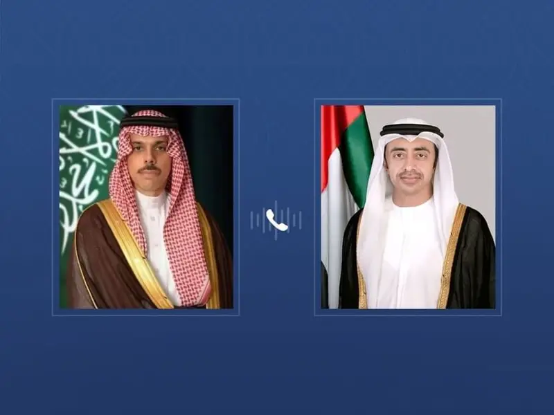 عبدالله بن زايد ووزير الخارجية السعودي يبحثان هاتفيا الجهود المبذولة للحفاظ على أمن واستقرار المنطقة