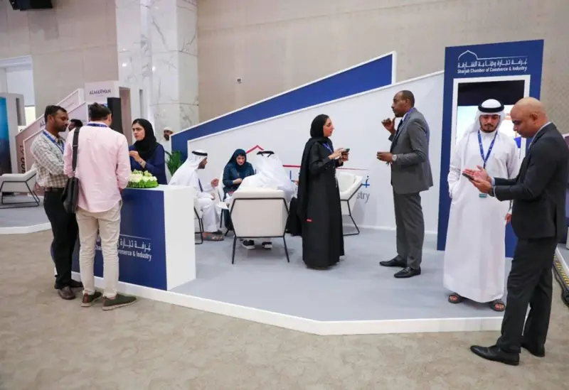 غرفة الشارقة تستعرض منظومتها لدعم الشركات خلال «منتدى الاستثمار»