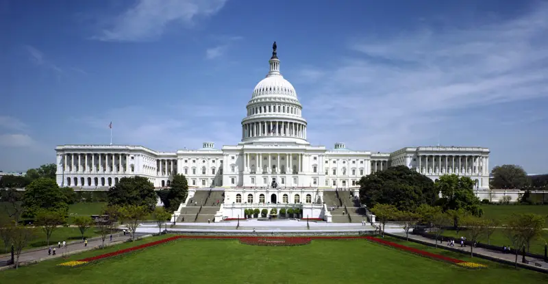 واشنطن بوست: 50 مليون دولار تعهد من "إنفيديا" و"أبل" لبناء قاعة احتفالات في البيت الأبيض