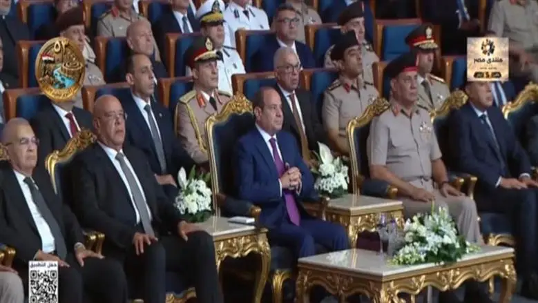 الرئيس السيسي يشهد الندوة التثقيفية الـ44 للقوات المسلحة بمناسبة نصر أكتوبر| عاجل