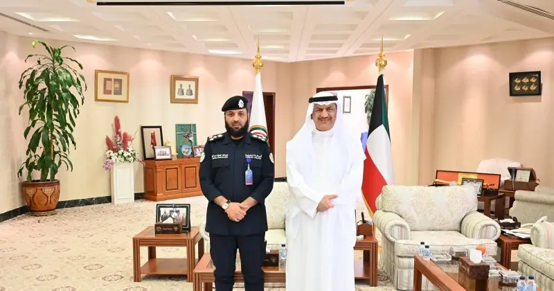 محافظ الجهراء يُشيد بالجهود المُخلصة لرجال الأمن