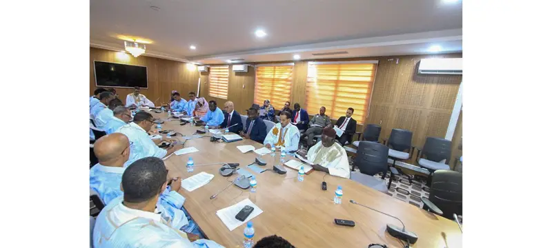 لجنة العدل والدفاع بالجمعية الوطنية تناقش مشروع القانون المتعلق بمكافحة المخدرات - الوكالة الموريتانية للأنباء