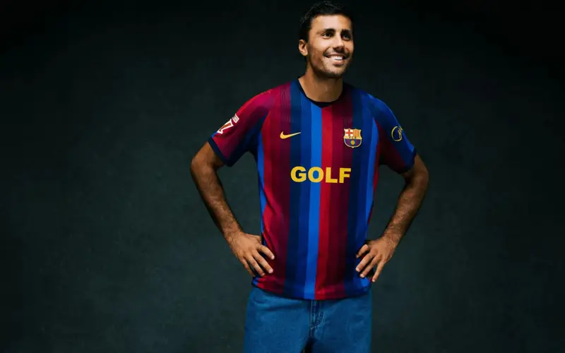 2060 درهماً.. برشلونة يحدد سعر القميص الخاص بـ "الكلاسيكو"