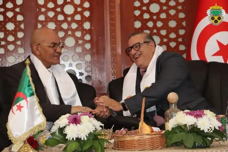 وفد تونسي رفيع المستوى بالوادي