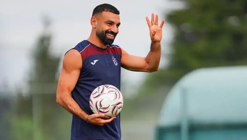 7 أو 8 مباريات يومياً... محمد صلاح يكشف عن إدمانه الجنوني