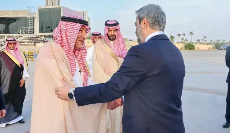 وزير الخارجية السوري يصل إلى الرياض
