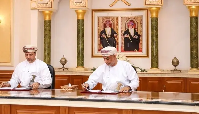 بلدية مسقط توقّع اتفاقية النظام البلدي الموحد.. ما الخدمات التي يشملها؟
