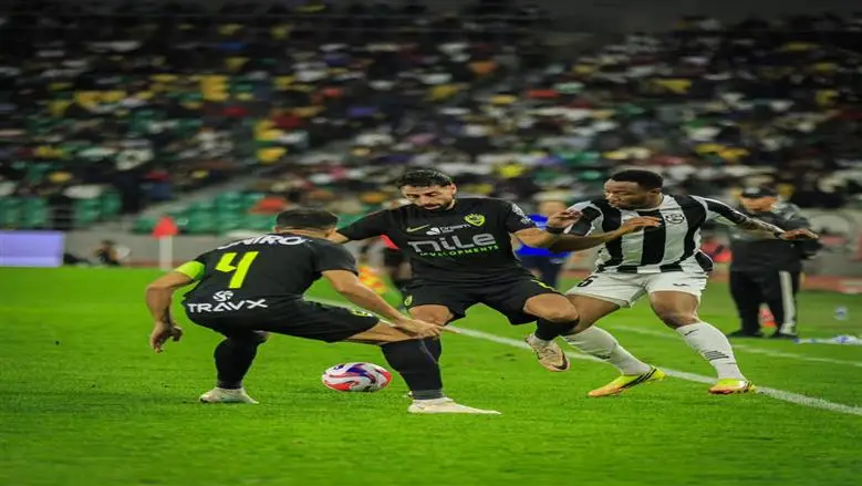 الزمالك يتعادل سلبيًا مع الجيش الرواندي في الشوط الأول