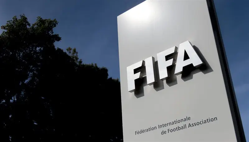 الأوروبيون يبدون استياءهم من “الفيفا” بسبب نظام التوقف الدولي