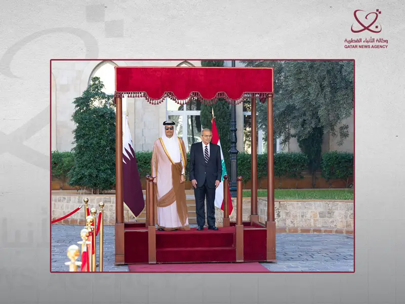رئيس مجلس الوزراء وزير الخارجية يجتمع مع رئيس الوزراء اللبناني