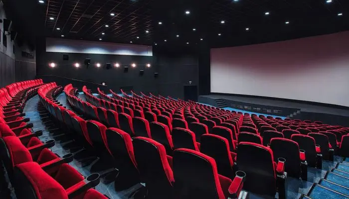 كيف تحجز تذكرتك المجانية لحضور عروض أسبوع الفيلم الصيني بمسقط؟
