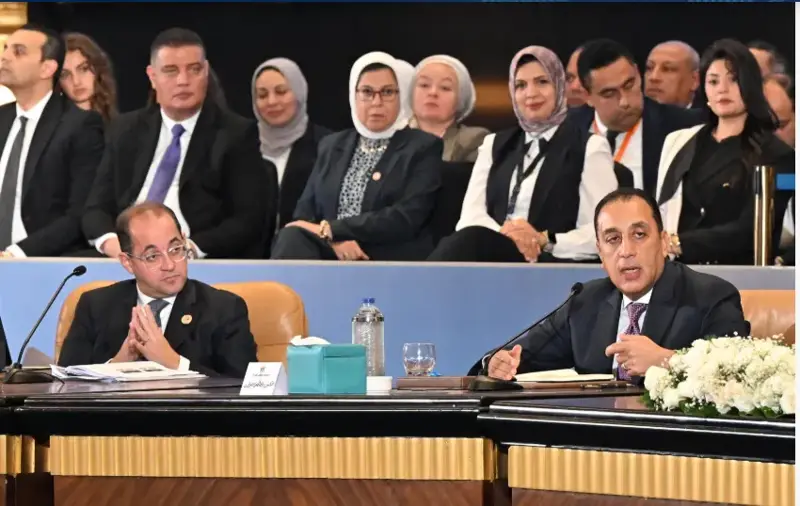 الحكومة المصرية تنفي تقليص قيمة الدعم