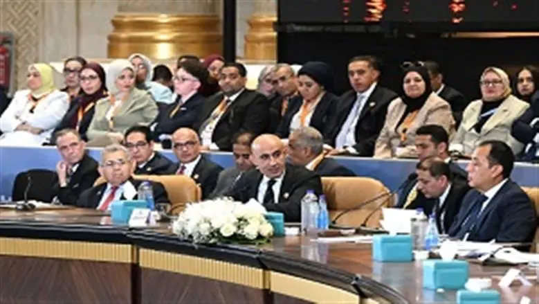 التقييمات وتدريس اللغة العربية قرارات لا راجعة فيها .. أبرز تصريحات وزير التعليم في منتدي مصر