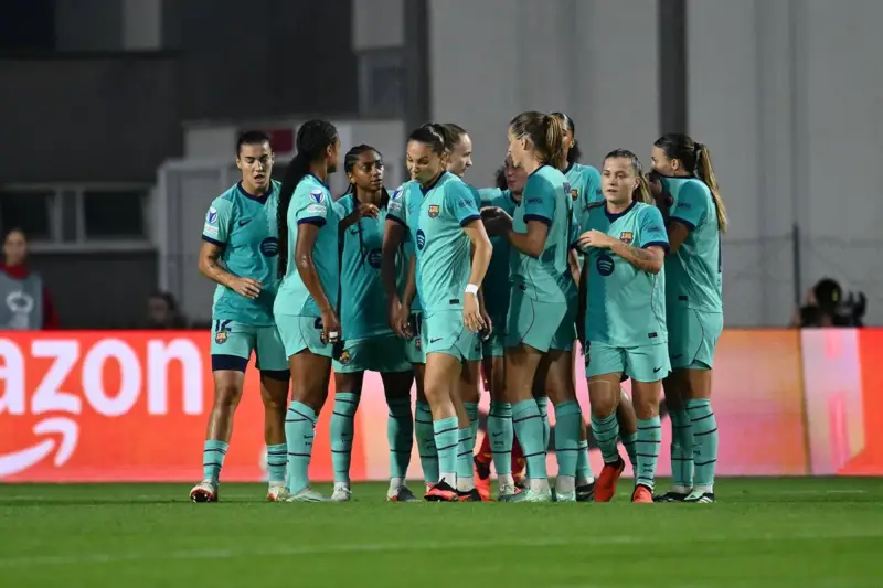 تأجيل مباراة برشلونة وآرسنال في «دوري الأبطال للسيدات» بسبب إضراب بإسبانيا