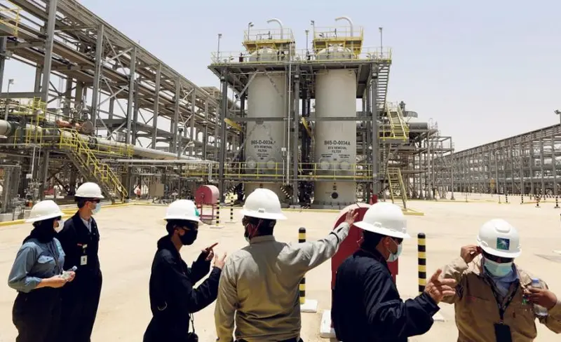 الحوثيون يحذرون: منشآت النفط السعودية ضمن أهدافنا