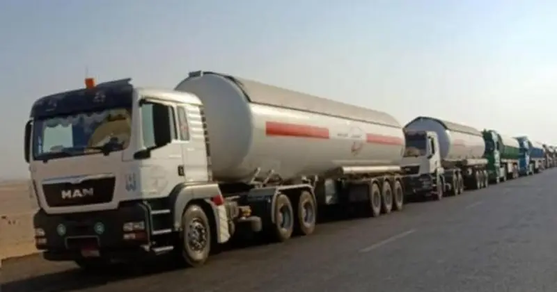 هيئة البترول: دخول 3 شاحنات غاز طهي إلى غزة اليوم