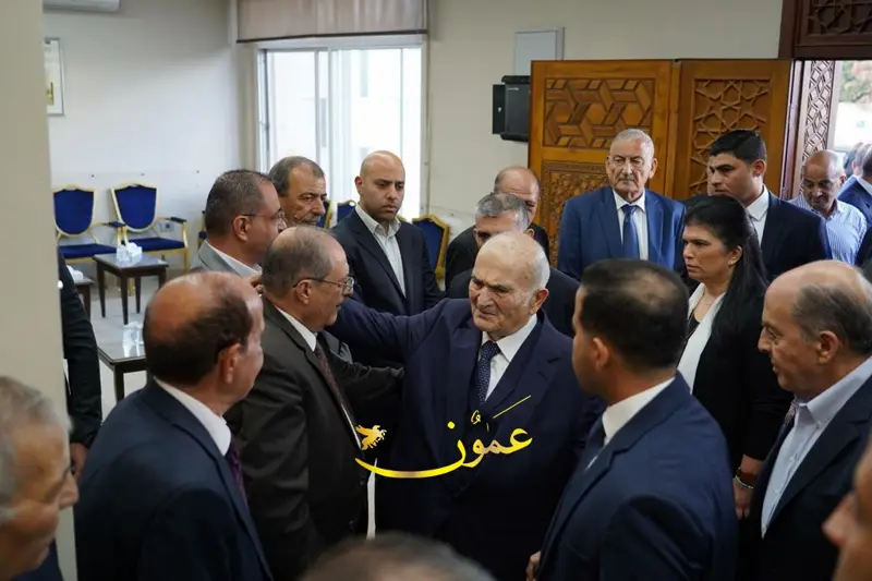 الأردنيون يؤمون ديوان أبناء الكرك لتقديم التعازي بشهداء حمود
