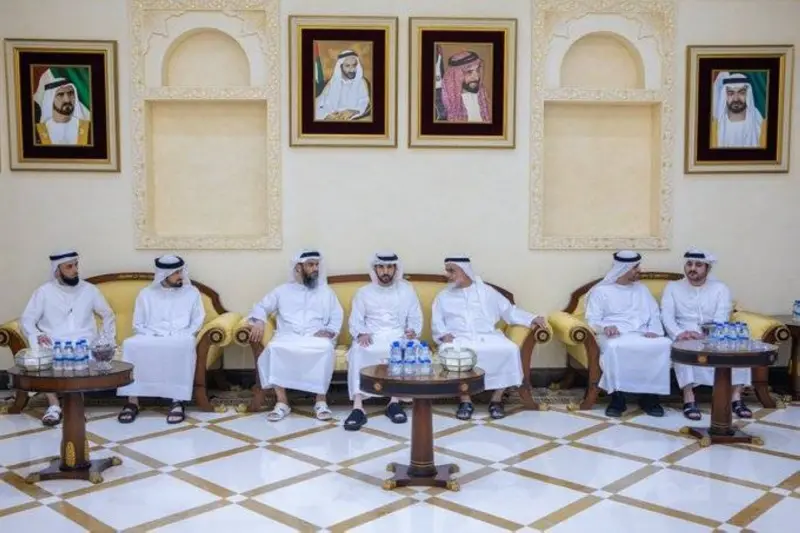 حمدان بن محمد يعزي في وفاة خليفة بن ظاعن المهيري
