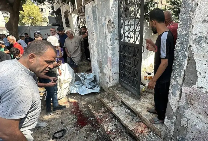 المجازر مستمرة.. 10 شهداء و65 مصابًا في غزة خلال 48 ساعة