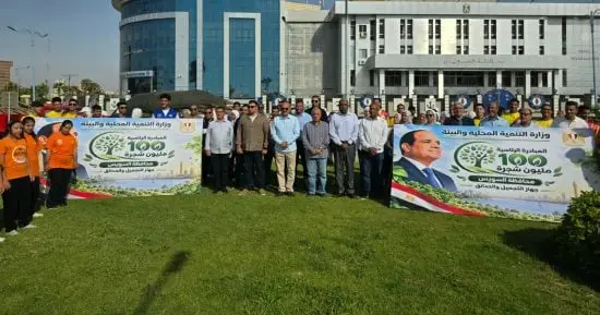 وزيرة البيئة تتابع بدء توريد وزراعة 4800 شجرة لمحافظة السويس